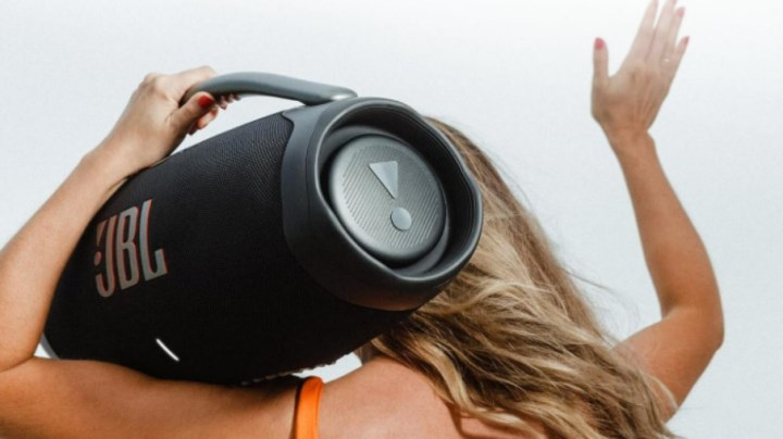 JBL, yeni dış mekan Bluetooth hoparlörünü tanıttı: JBL Boombox 4