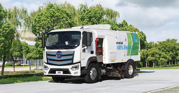 Otokar, EV Charge Show 2025'te e-Centro ve e-Atlas modellerini sergiledi